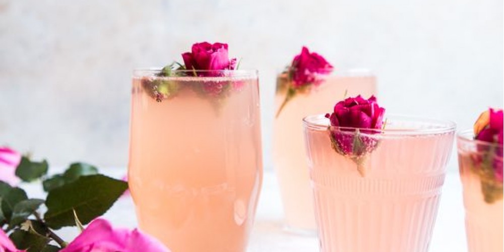 3 Rosé Cocktails To Be Living Le Vie En Rose!